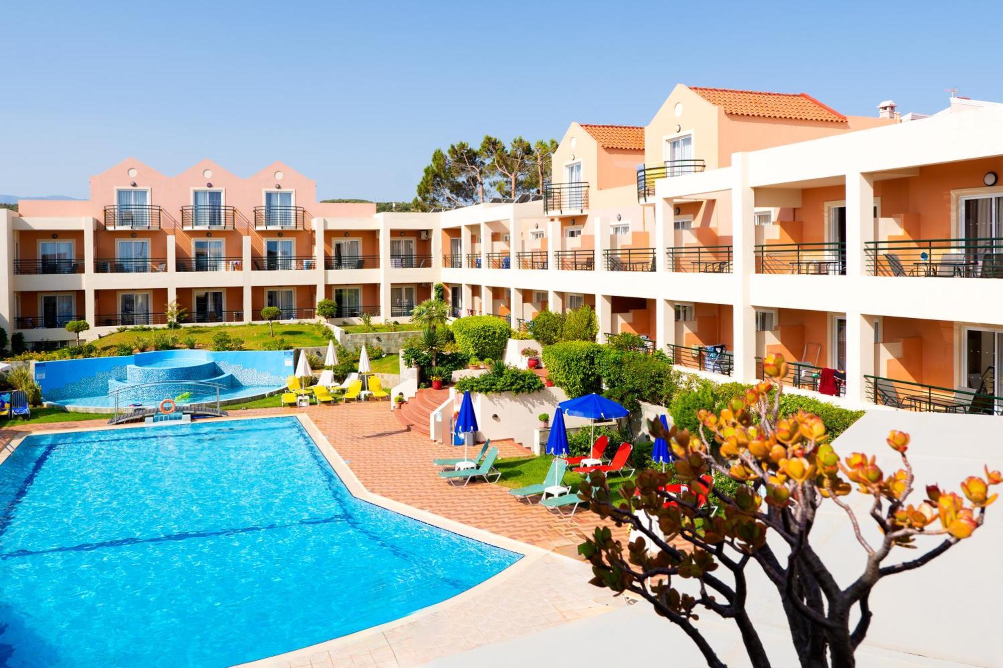 Pegasus Hotel Stalos Exterior photo